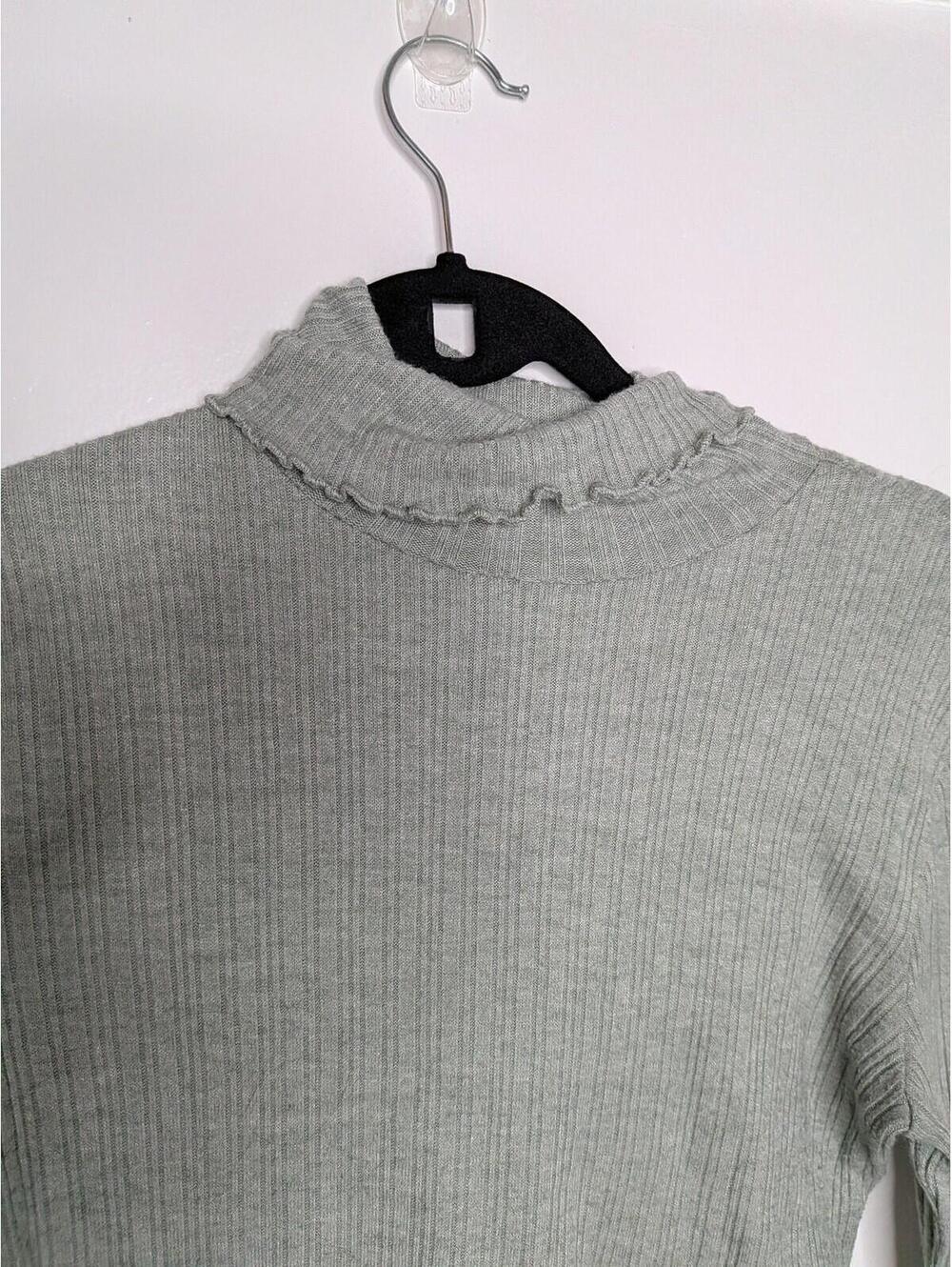 Madewell Sweater Pullover Womens M Gray Ribbed Mock Neck Ruffle Hem Long Sleeve - Picture 2 of 4